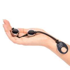 Fifty Shades Of Grey Boules De Geisha Inner Godness Du Film 50 Shades Darker 6 Fifty Shades Of Grey Boules De Geisha Inner Godness Du Film 50 Shades Darker -EasyToys Shop boules de geisha inner godness du film 50 shades darker 2